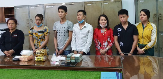 Bắt nhóm đối tượng mua bán tàng trữ ma tuý số lượng lớn ảnh 1