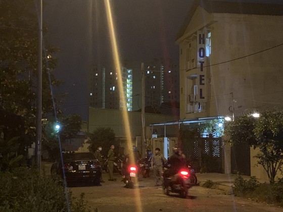 Nghi án người phụ nữ bị sát hại trong khách sạn ở quận Thủ Đức ảnh 1