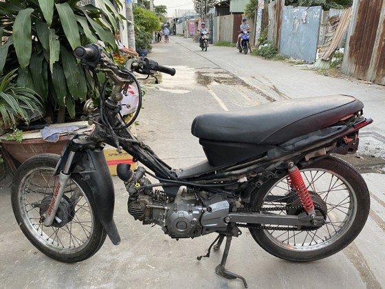 Vụ cướp giật tài sản khiến 2 người chết: Hay tin bạn tù được tự do, sang nhà rủ đi giật túi xách ảnh 4