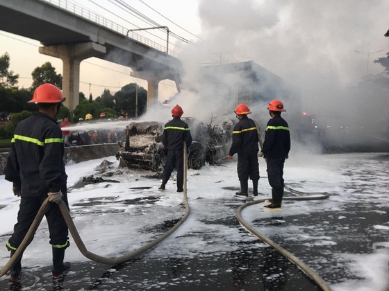 Vụ cháy bãi xe của CSGT TP Thủ Đức: Ai là người chịu trách nhiệm nếu có yêu cầu bồi thường? ảnh 5