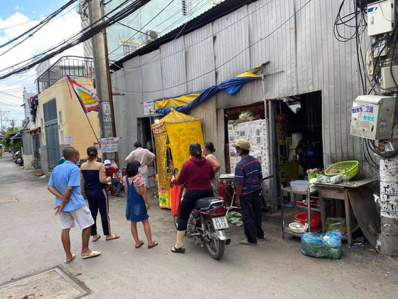 Cha say xỉn đánh con trai tâm thần, bị con đâm tử vong ảnh 1