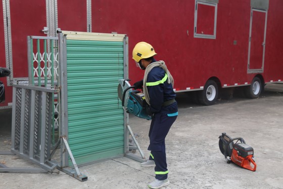 Kết thúc tập huấn chuyên sâu nghiệp vụ chữa cháy và cứu hộ cứu nạn năm 2022 ảnh 2