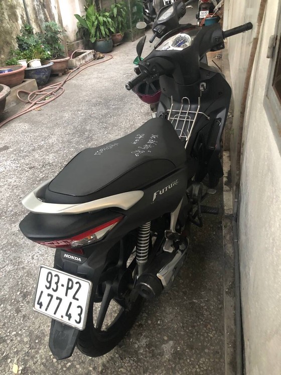 2 đối tượng gây ra 3 vụ cướp giật liên quận trong vài giờ ở TPHCM ảnh 2
