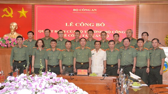 Thiếu tướng Đoàn Minh Lý giữ chức Hiệu trưởng Trường Đại học An ninh nhân dân ảnh 3