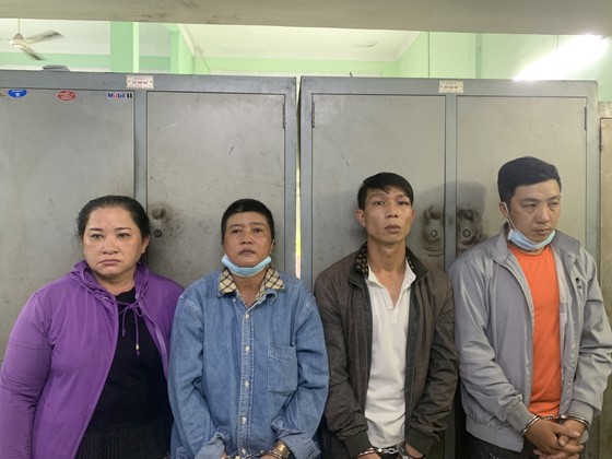 'Nữ quái' cầm đầu băng nhóm chuyên trộm cắp tại nhiều bệnh viện ở TPHCM ảnh 1