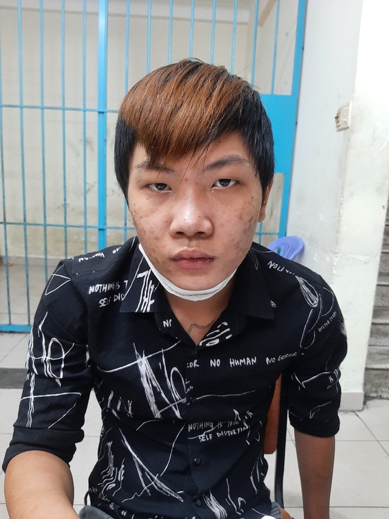 Phó Chủ tịch UBND phường Phạm Ngũ Lão quận 1 truy đuổi kẻ cướp giật ảnh 1