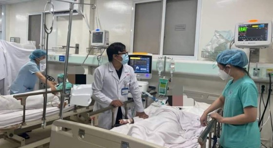 Nguồn gốc 'bình rượu' trong vụ sinh viên tử vong do ngộ độc ảnh 2
