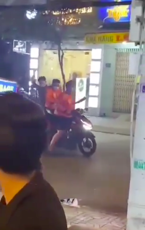 Điều tra vụ giật đồ 'cúng cô hồn' dẫn tới đánh nhau tại quận Gò Vấp ảnh 2