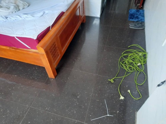 Thanh niên dụ bạn tình đồng tính vào khách sạn “vui vẻ” rồi trói cướp ở TPHCM ảnh 2