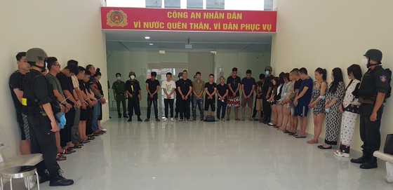 Hàng chục 'dân chơi' mở tiệc ma túy trong căn hộ chung cư Tresor ảnh 1