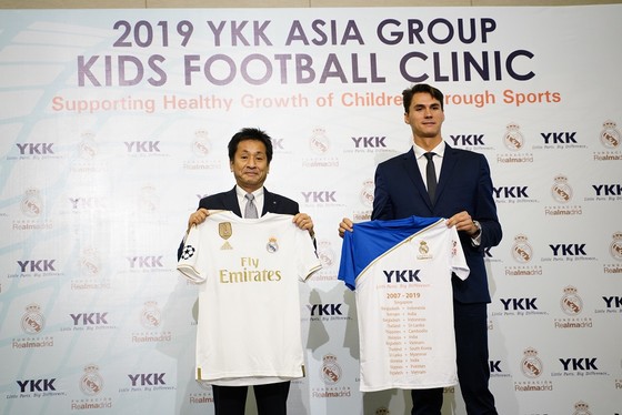Real Madrid, trẻ em kém may mắn, khóa học bóng đá, Đông Nam Á, Châu Á ảnh 2