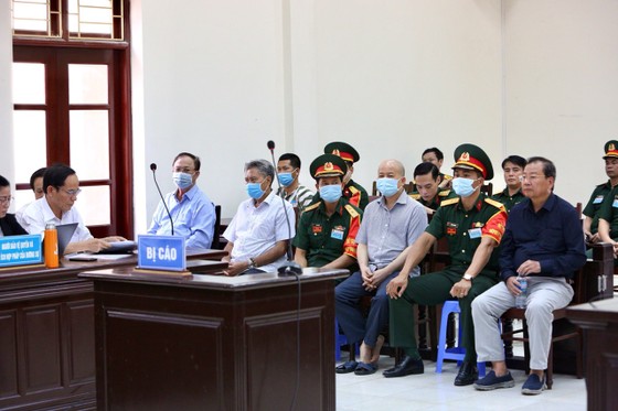 Quân chủng Hải Quân mong muốn tòa giảm nhẹ đặc biệt cho ông Nguyễn Văn Hiến ảnh 2