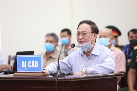 Ông Nguyễn Văn Hiến xin lỗi Đảng, nhân dân và đồng đội ảnh 1