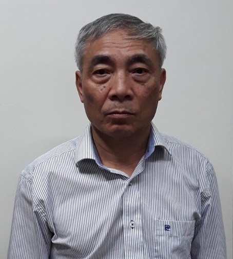 Khởi tố, tạm giam cựu Giám đốc Bệnh viện Bạch Mai ảnh 2