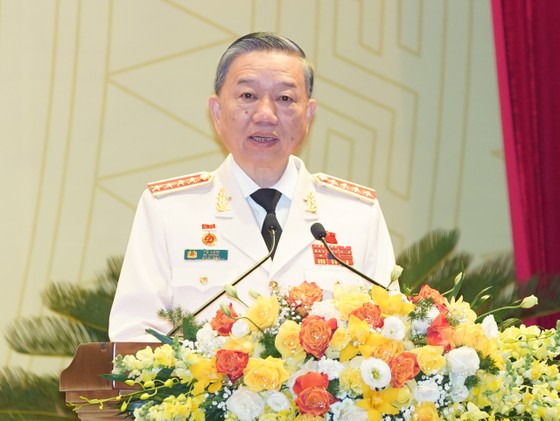 Thủ tướng Nguyễn Xuân Phúc dự Đại hội đại biểu Đảng bộ Công an Trung ương lần thứ VII ảnh 5