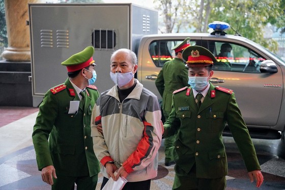 Hoãn phiên tòa ông Đinh La Thăng và Trịnh Xuân Thanh trong vụ án Ethanol Phú Thọ ảnh 8
