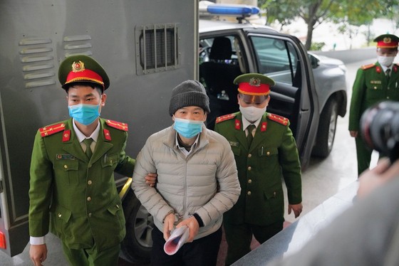 Hoãn phiên tòa ông Đinh La Thăng và Trịnh Xuân Thanh trong vụ án Ethanol Phú Thọ ảnh 7
