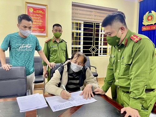 Lời khai 'lạnh người' của hung thủ sát hại cha mẹ đẻ và em gái ở Bắc Giang ảnh 1