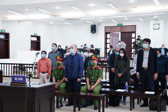 12 bị cáo vụ Gang thép Thái Nguyên hầu tòa phúc thẩm ảnh 2