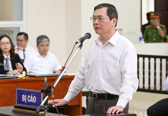 Cựu Bộ trưởng Vũ Huy Hoàng hầu toà phúc thẩm trước Tết Nguyên đán ảnh 1