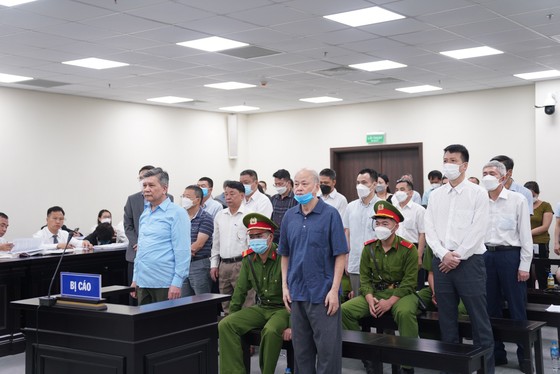 Cựu Chủ tịch HĐTV VEAM Trần Ngọc Hà lĩnh 11 năm tù, buộc bồi thường 52 tỷ đồng ảnh 1