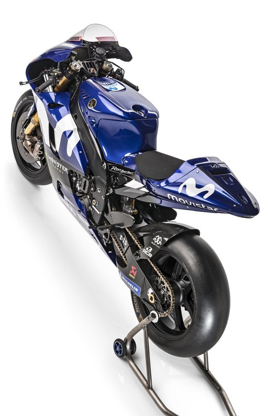 Đua xe mô tô: Yamaha giới thiệu mẫu xe đua mới YZR-M1 ảnh 5