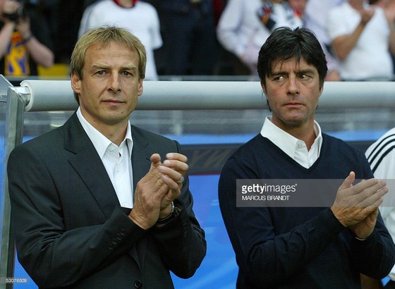 Klinsmann (trái) và Loew khi còn làm việc chung ở World Cup 2006