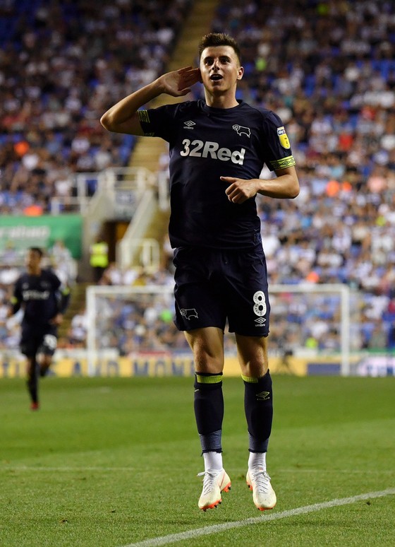 Reading - Derby County 1-2: Mason Mount ghi bàn thứ 2, Lampard thắng 5/6 trận đầu mùa ảnh 1