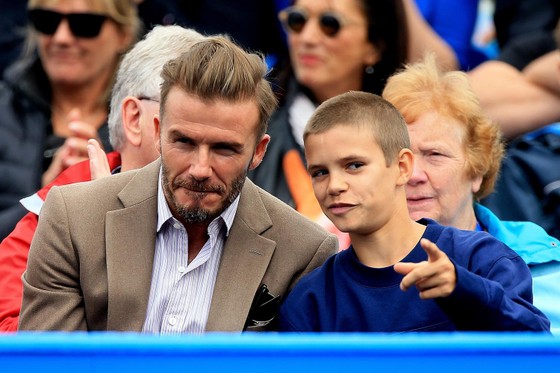 Vợ của Beckham xây sân tập 30 ngàn Bảng cho con trai Romeo ảnh 2