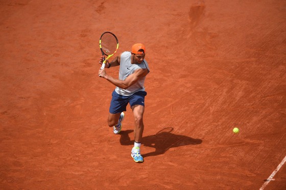 Roland Garros: Đường Nadal rộng thênh thang tám thước… ảnh 2