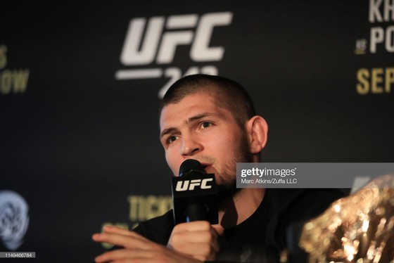 UFC 242: “Đại bàng Nga” Khabib tái xuất giang hồ ở Abu Dhabi, cảnh cáo McGregor đừng đến quậy phá ảnh 1