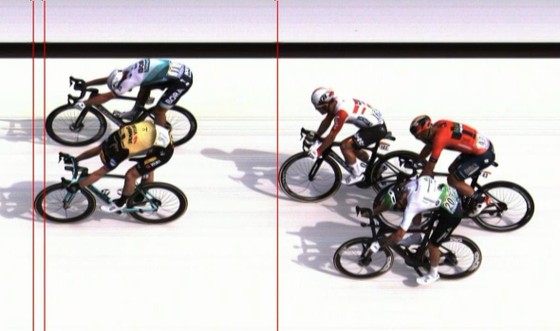 Tour de France: Teunissen đoạt chiến thắng ngay trước mặt Sagan ở chặng đua ngã xe hỗn loạn ảnh 5
