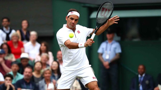 Wimbledon: Federer thắng trận thứ 99 chỉ sau 74 phút, Berrettini muốn trả anh tiền “dạy thêm" ảnh 4