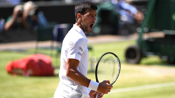 Wimbledon: Thua tâm phục khẩu phục, Nadal chúc Federer may mắn ở chung kết, Djokovic hãy coi chừng ảnh 2