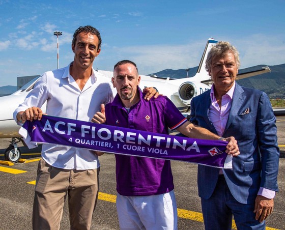 Hình ảnh cực ngầu của “Gã mặt sẹo” Ribery khi trở thành người của Đoàn quân Áo tím Fiorentina ảnh 8