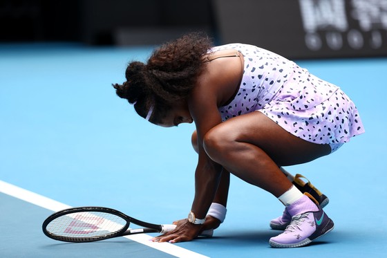 Australian Open:Thắng kịch tính 10-8 ở tie-break ván 5, Federer có trận thắng thứ 100 ảnh 1