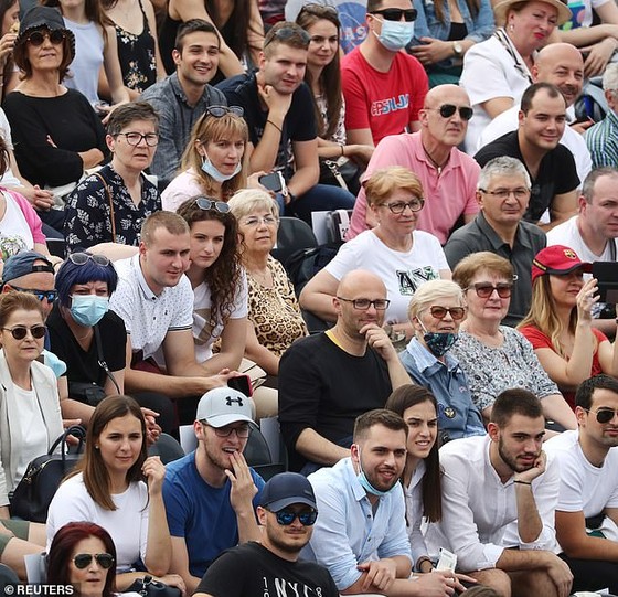 Novak Djokovic tổ chức giải giao hữu - từ thiện Adria Tour: Chính quyền Serbia yêu cầu tổ chức, chúng tôi không tự làm ảnh 1