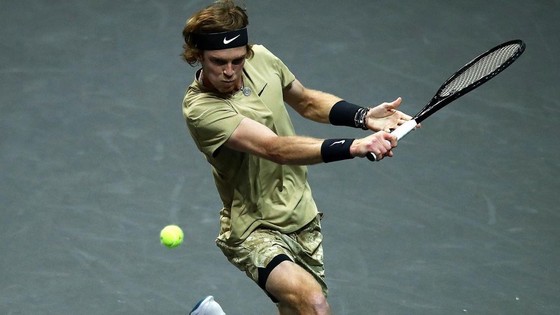 ATP Qatar Open: Lãng phí match-point, Federer bị loại - không thắng trận nào, Rublev vẫn vào bán kết ảnh 2