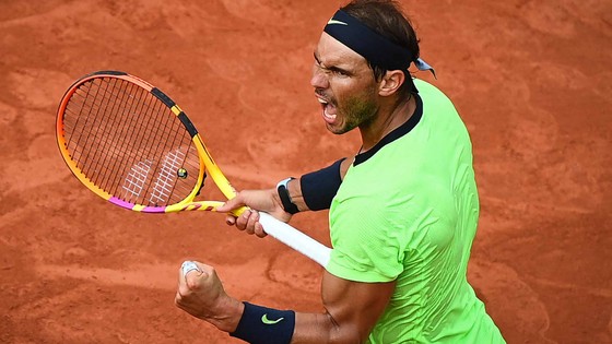 Roland Garros: Federer cách Djokovic đúng 1 trận thắng, Nadal lập cột mốc mới ảnh 3