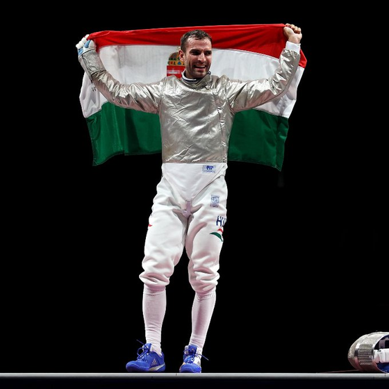 “Kiếm Vương” Áron Szilágyi: Xứng danh anh hùng với tấm HCV 3 kỳ Olympic liên tiếp ảnh 4