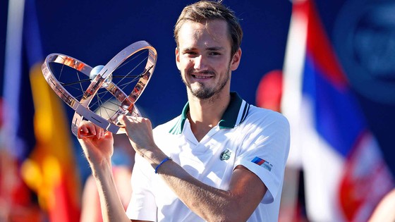 Medvedev vô địch Toronto Masters