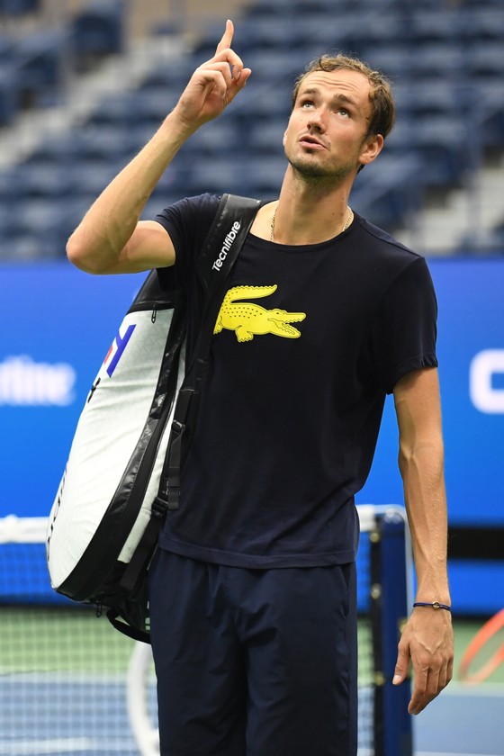 US Open: Novak Djokovic, Daniil Medvedev gấp rút chuẩn bị cho “đại chiến” ảnh 2
