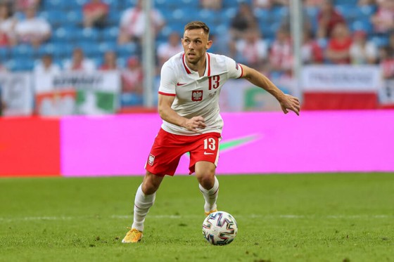 “Biên thủ” người Ba Lan Maciej Rybus: Khi lựa chọn ở lại Nga và Moscow, tôi biết 100% không được tham dự World Cup cùng ĐTQG ảnh 1
