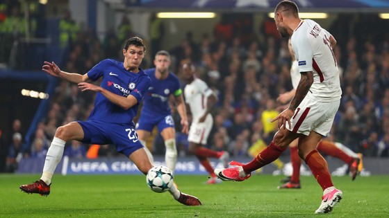 Chelsea – Roma 3-3: Cuộc rượt đuổi kịch tính ở Stamford Bridge ảnh 2