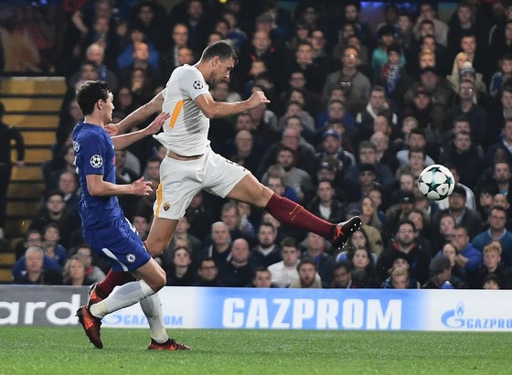 Chelsea – Roma 3-3: Cuộc rượt đuổi kịch tính ở Stamford Bridge ảnh 3