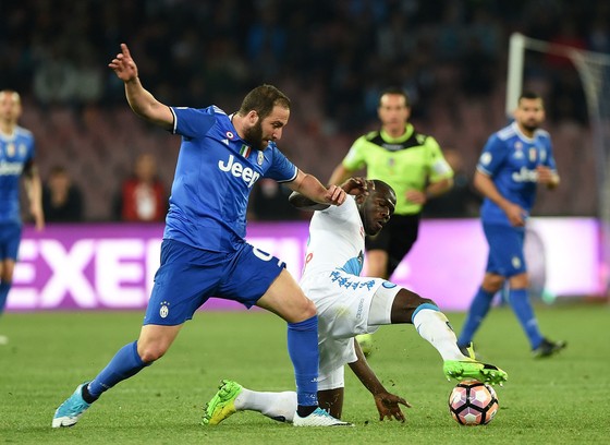 Serie A đại chiến: Napoli – Juventus, khi Lão phu nhân lo lắng ảnh 1