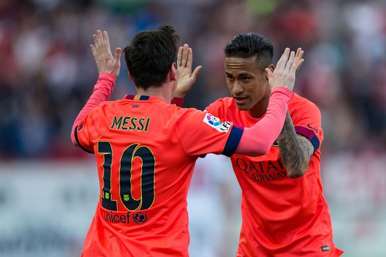 Neymar rời Barca để thoát khỏi cái bóng của Messi ảnh 1