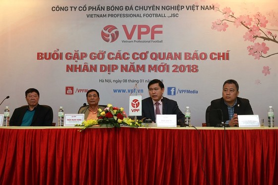 VPF đang thương thảo tìm nhà tài trợ mới cho V-League 2018 ảnh 1