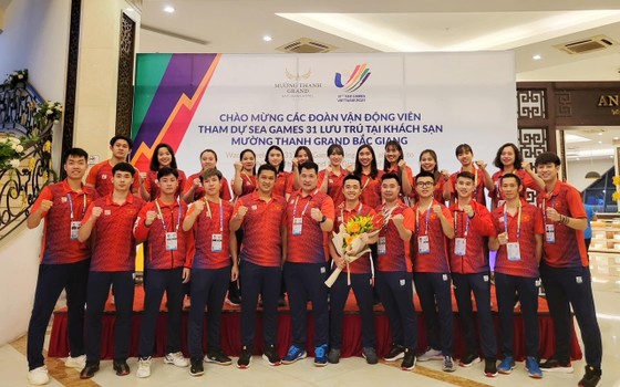 Đội cầu lông Việt Nam sẵn sàng thi đấu SEA Games 31 và sẽ nhận nhiều phần thưởng nếu đạt huy chương. Ảnh: ĐỨC PHÁT