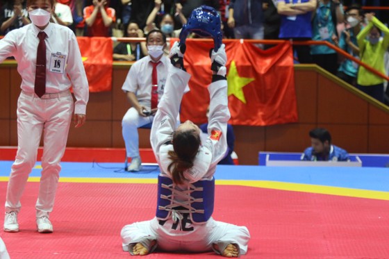 Xem Trương Thị Kim Tuyền thăng hoa vô địch SEA Games 31 ảnh 4